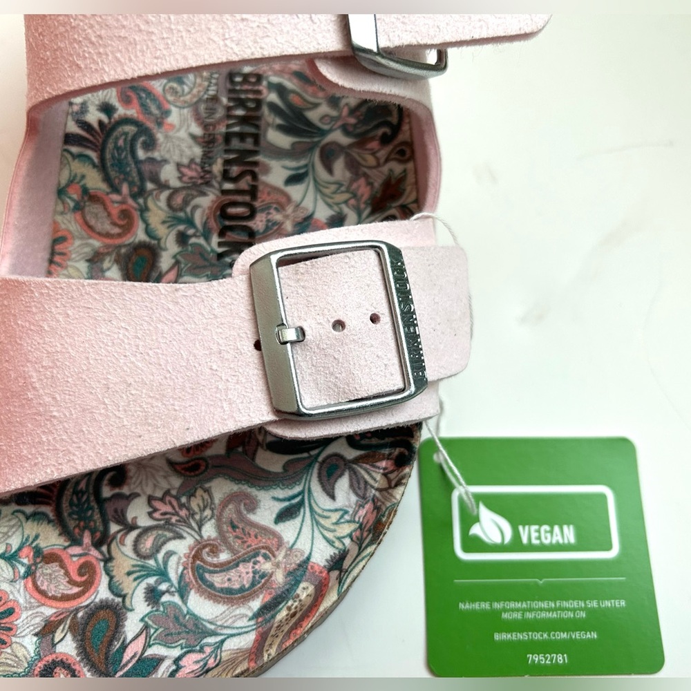 Birkenstock Sandals Vegan Birks Pale Pink Two Straps Big Buckles Printed Foorbed - Picture 3 of 6